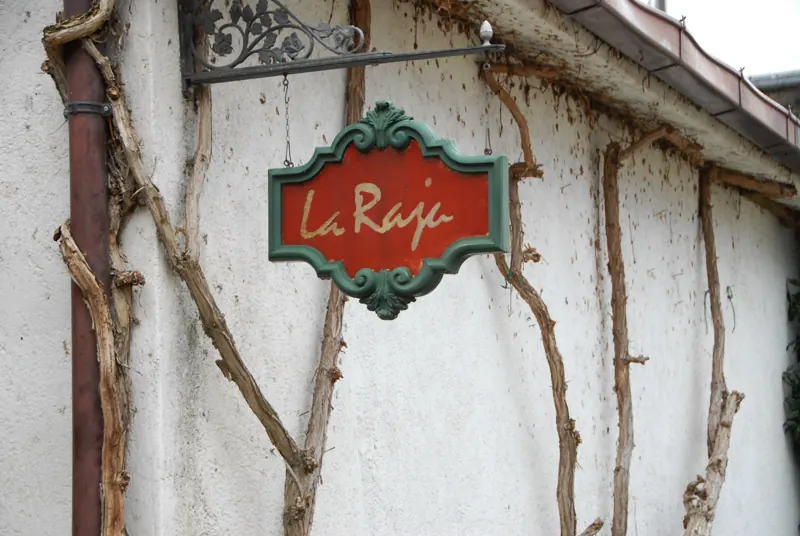 Farmhouse La Raja