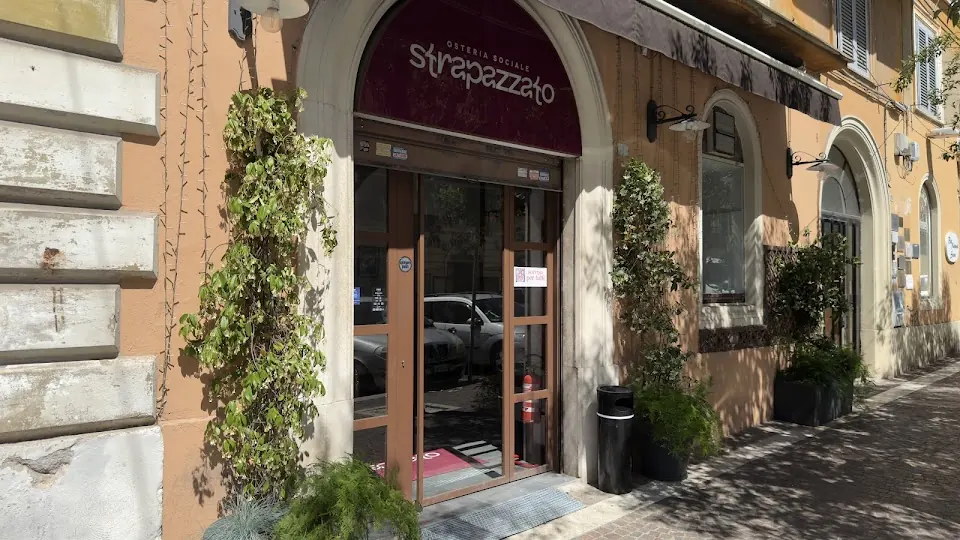 Strapazzato Osteria Sociale