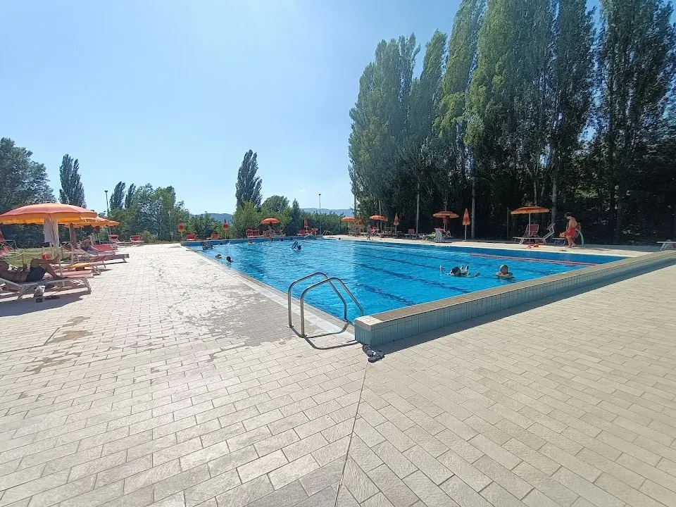 Piscina Oasi di Belmonte