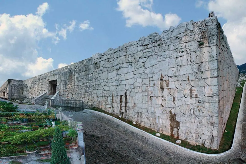 Acropoli