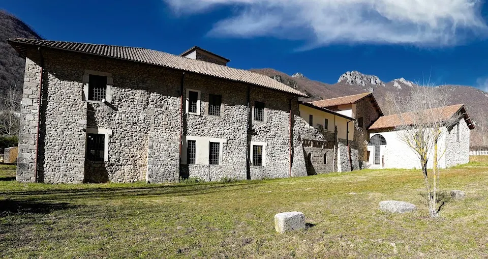 Abbazia La Corte - SS. Quirico e Giulitta