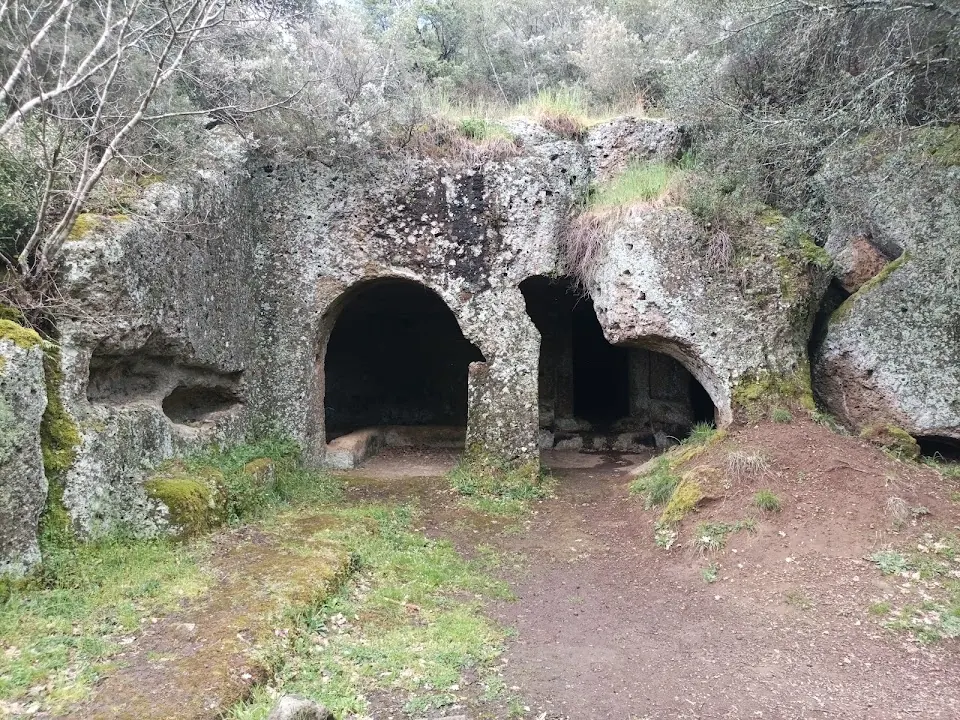 Tombe della Regina