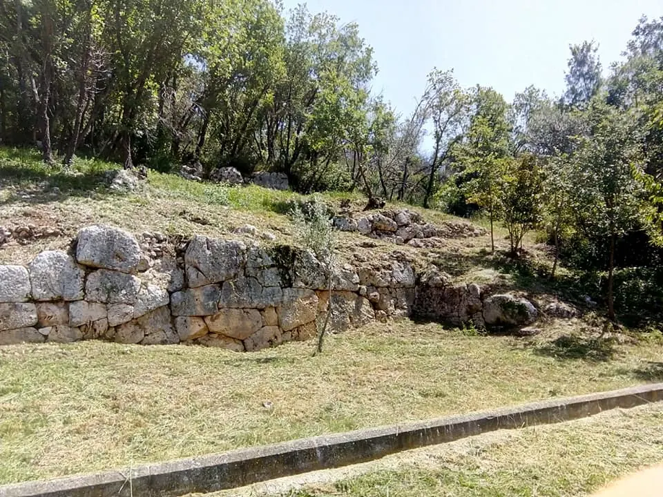 Mura Poligonali