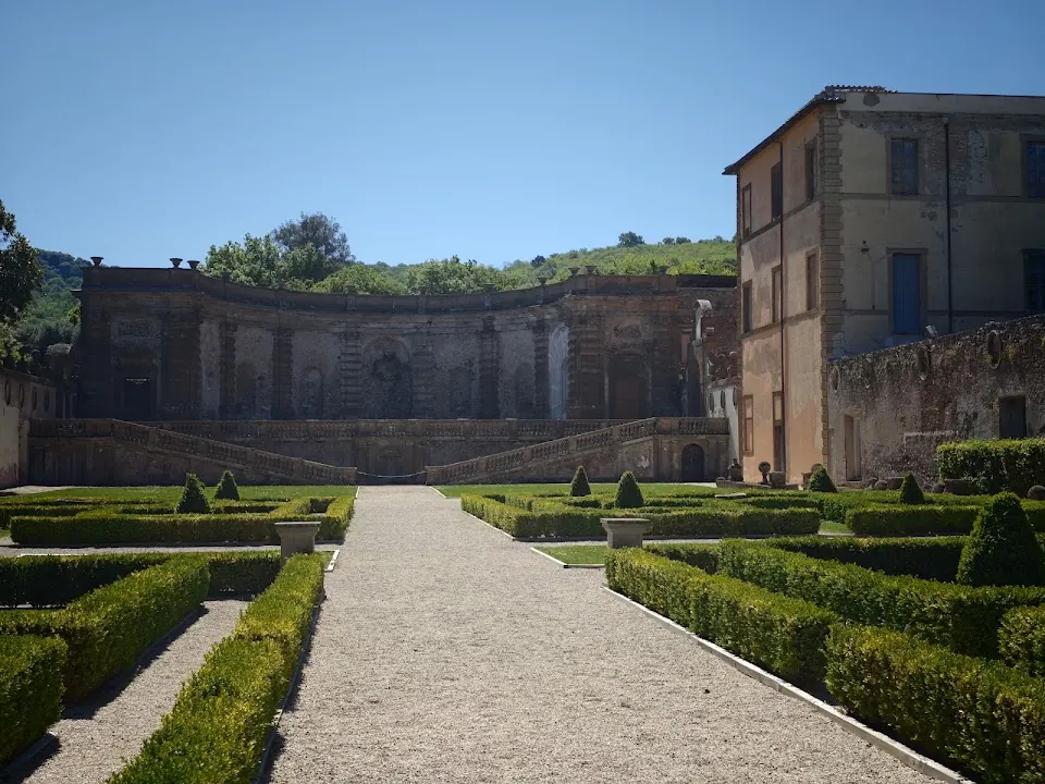 Villa Mondragone