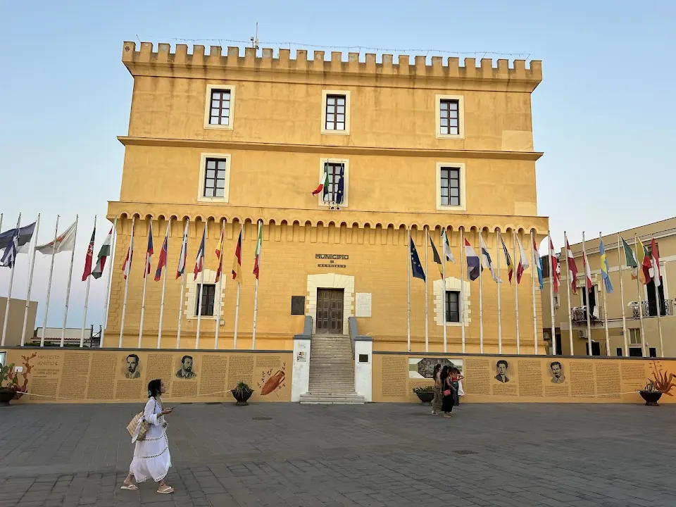 Piazza Castello