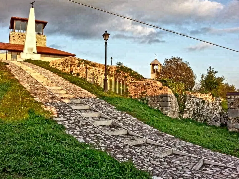 Castello Dei Conti D'Aquino