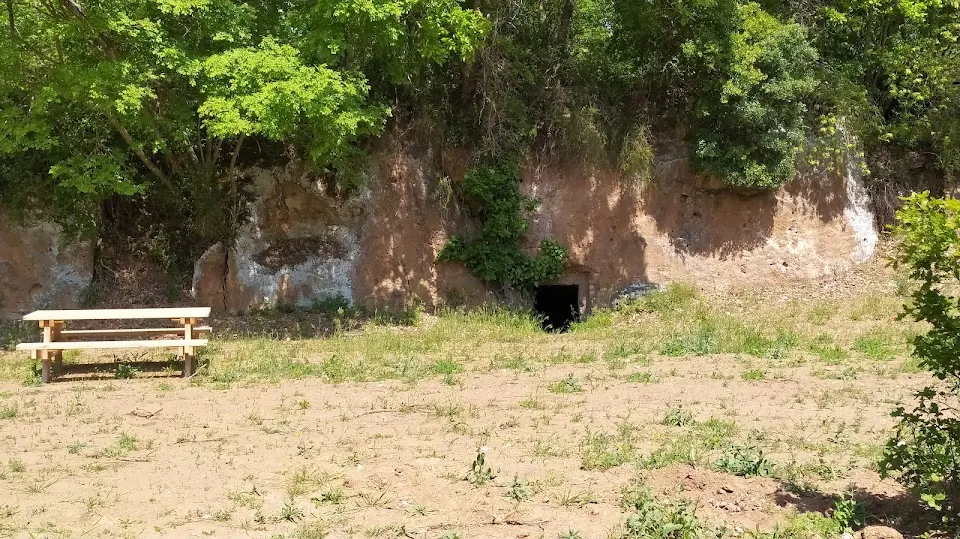 Necropoli grottone martarello