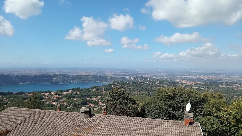 Santuario della Madonna del Tufo