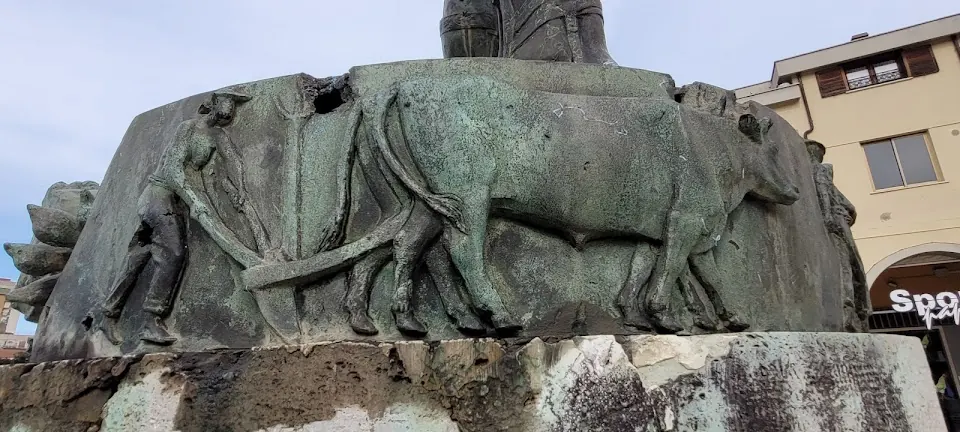 Statua di San Michele