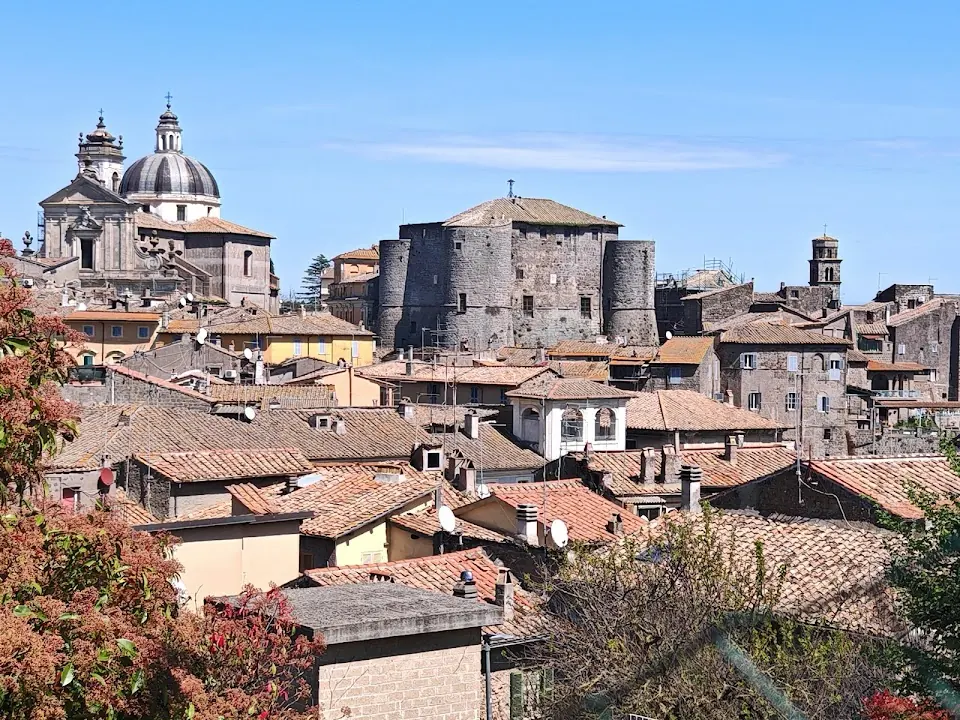 I Torrioni. Castello dei Prefetti di Vico (sec.XII)